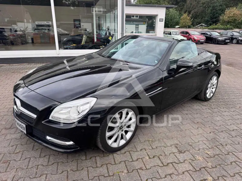 2011 Mercedes Benz SLK 200