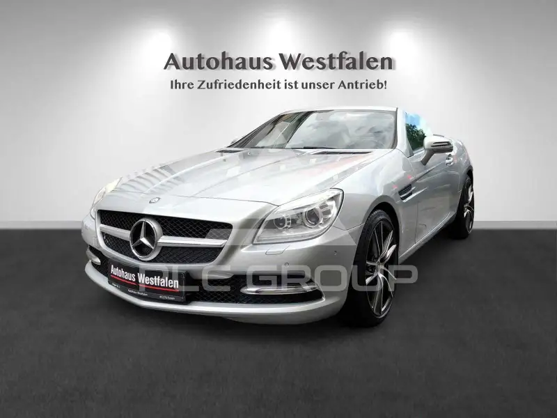 2011 Mercedes Benz SLK 200