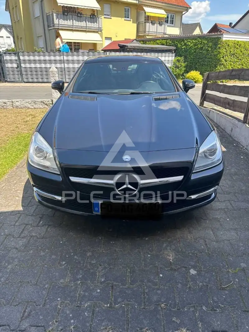 2011 Mercedes Benz SLK 200