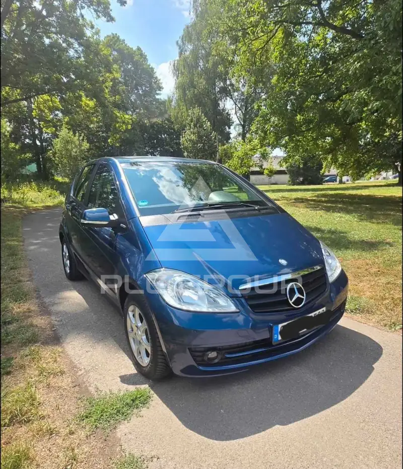 2011 Mercedes Benz A 180