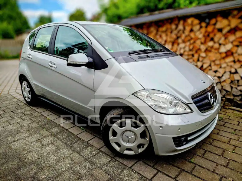 2011 Mercedes Benz A 180