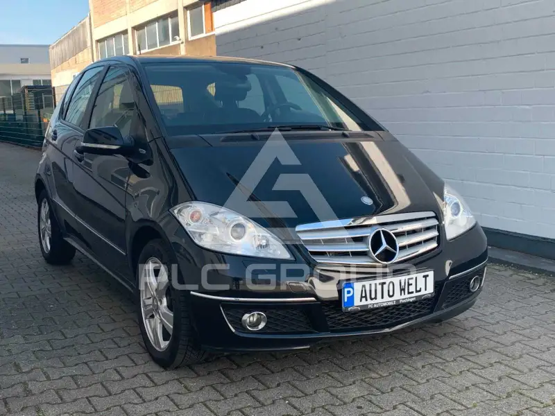 2011 Mercedes Benz A 180
