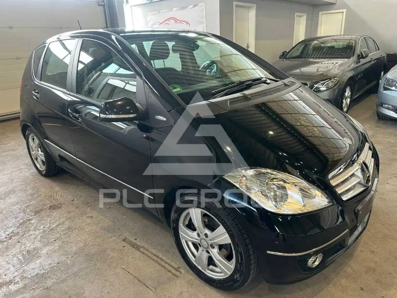 2011 Mercedes Benz A 180