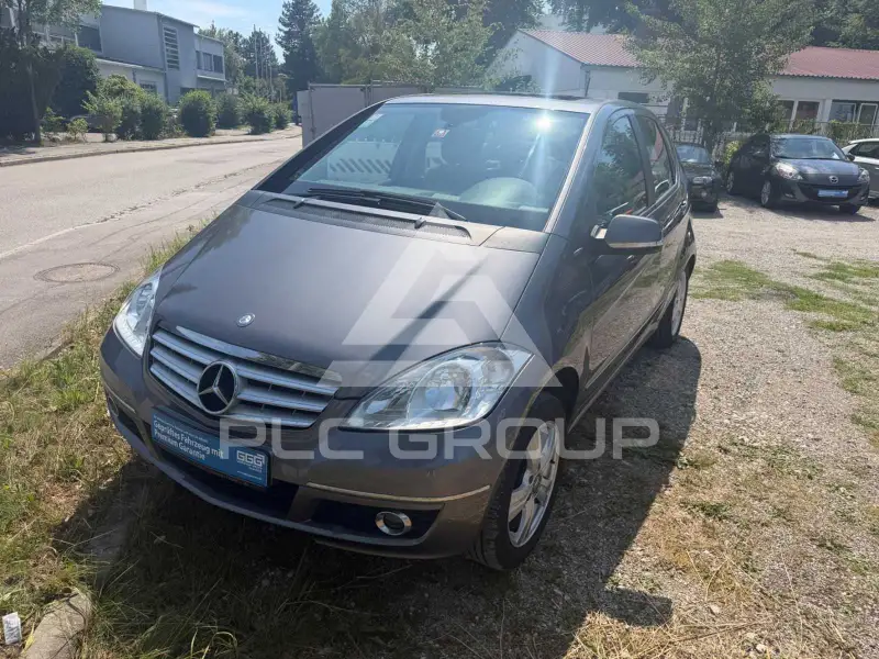 2011 Mercedes Benz A 180