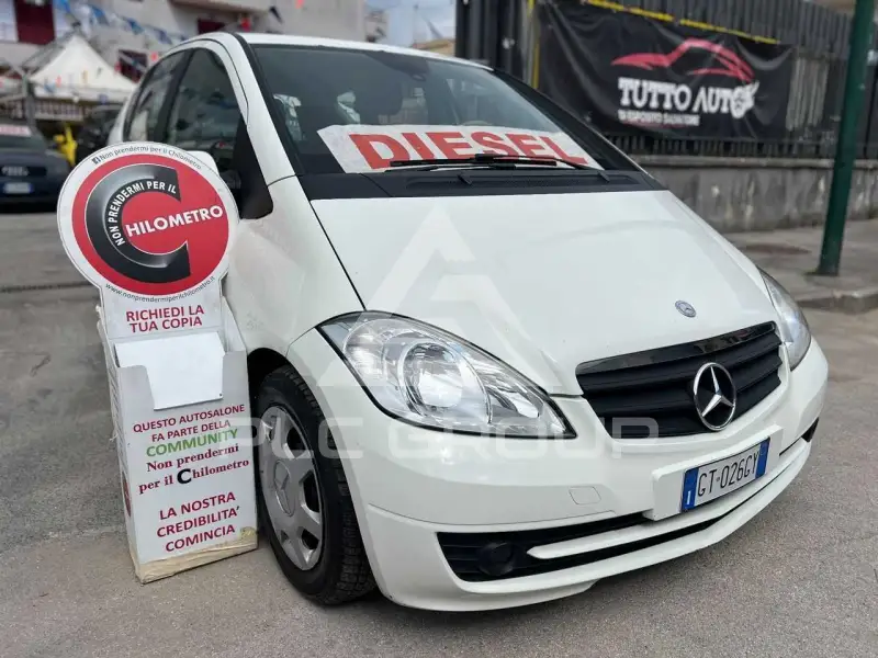 2011 Mercedes Benz A 180