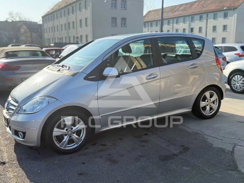 2011 Mercedes Benz A 180