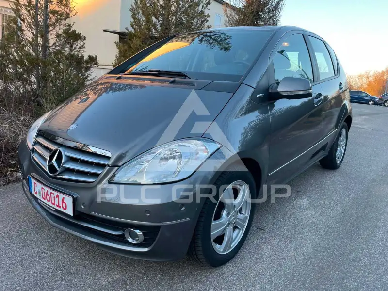 2011 Mercedes Benz A 180