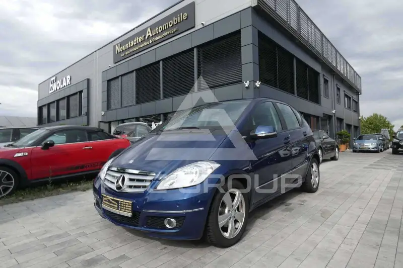2011 Mercedes Benz A 180
