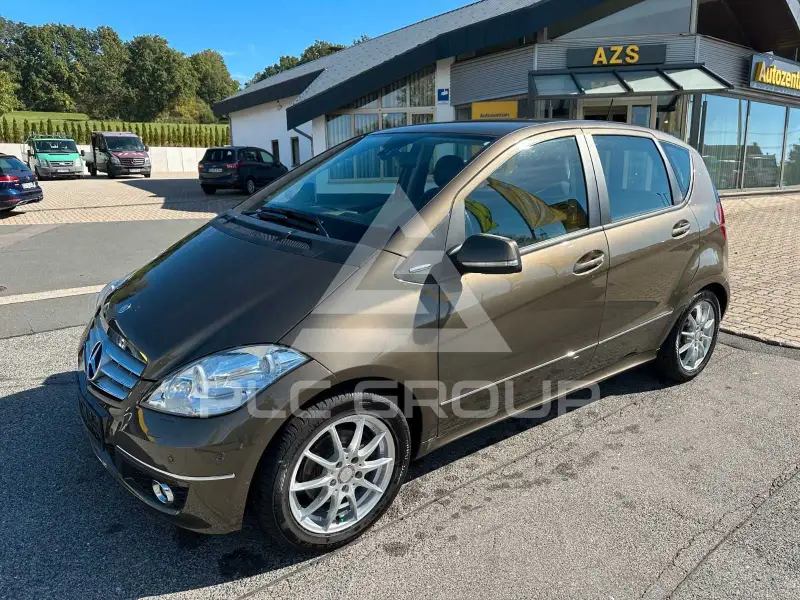 2011 Mercedes Benz A 180