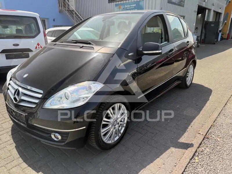 2011 Mercedes Benz A 180