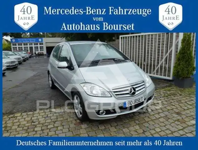 2011 Mercedes Benz A 180