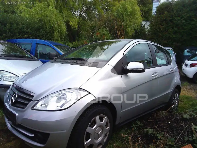 2011 Mercedes Benz A 180