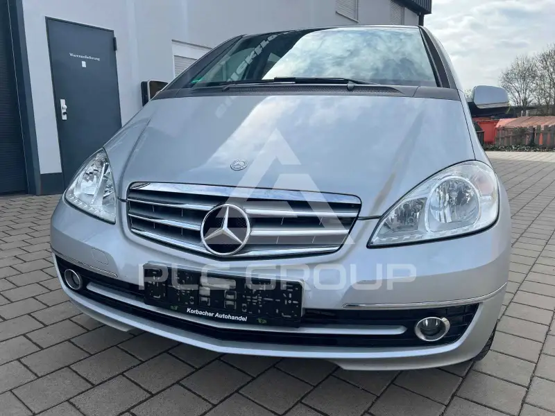 2011 Mercedes Benz A 180