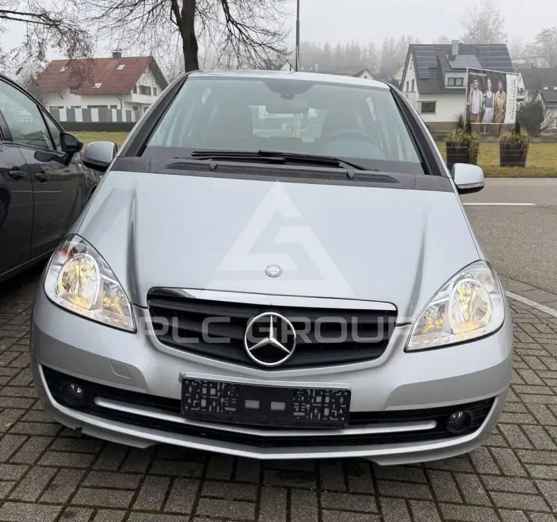 2011 Mercedes Benz A 180