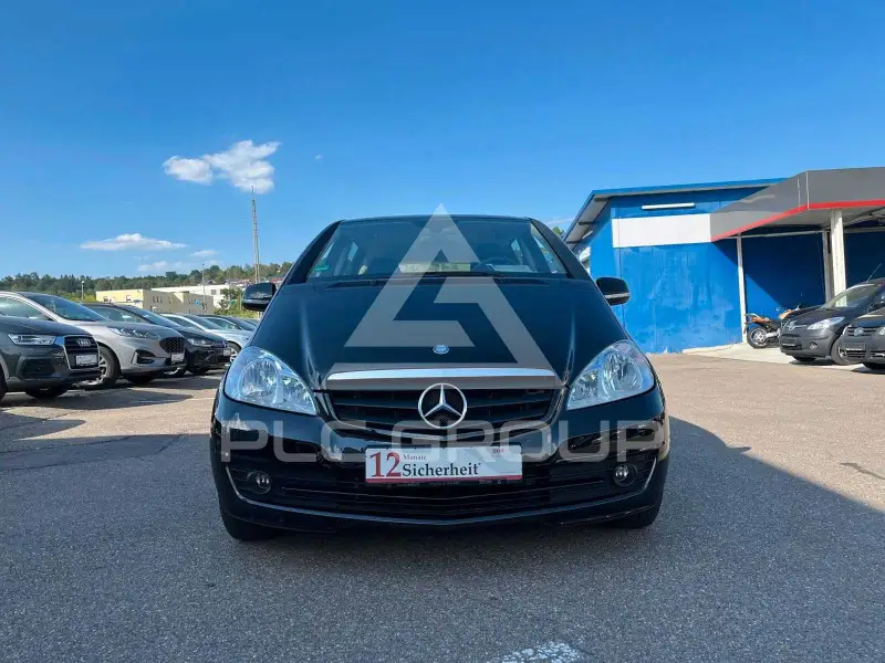 2011 Mercedes Benz A 180