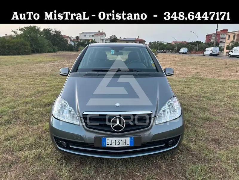 2011 Mercedes Benz A 180