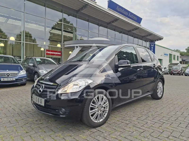 2011 Mercedes Benz A 180