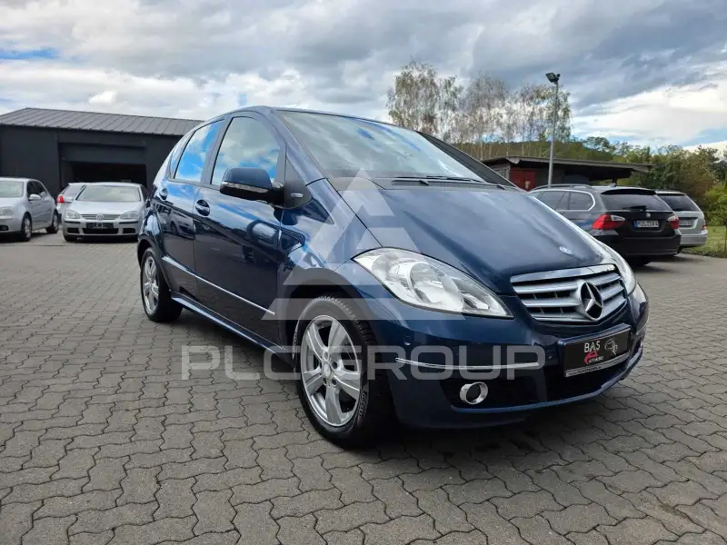 2011 Mercedes Benz A 180