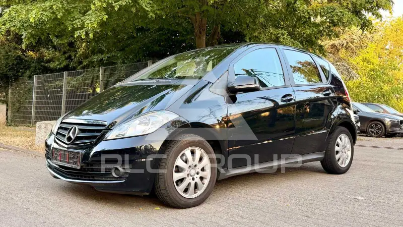 2011 Mercedes Benz A 180