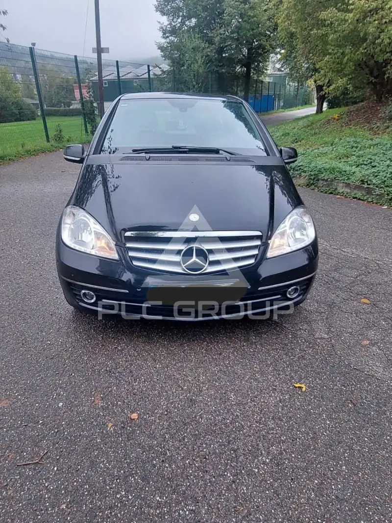 2011 Mercedes Benz A 180