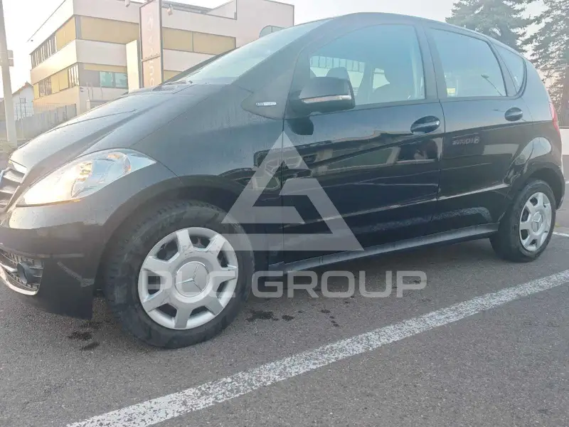 2011 Mercedes Benz A 180
