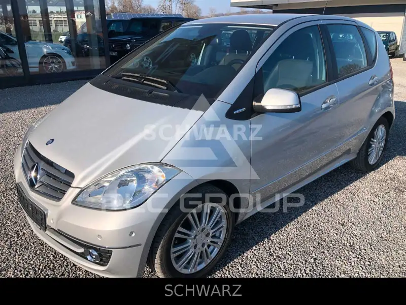 2011 Mercedes Benz A 180