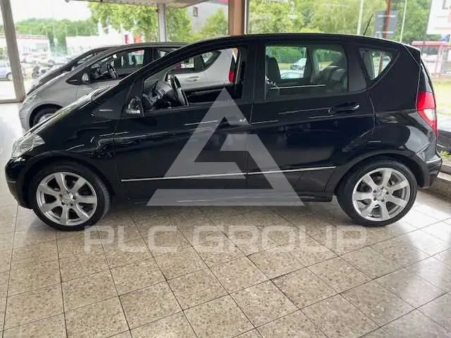 2011 Mercedes Benz A 180