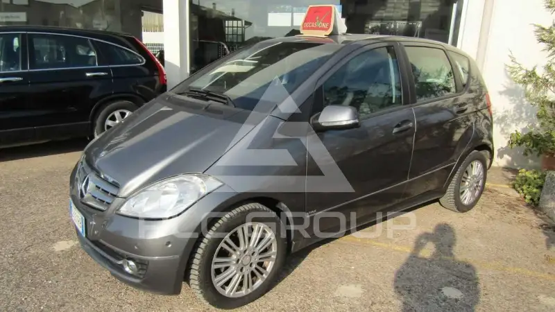 2011 Mercedes Benz A 180