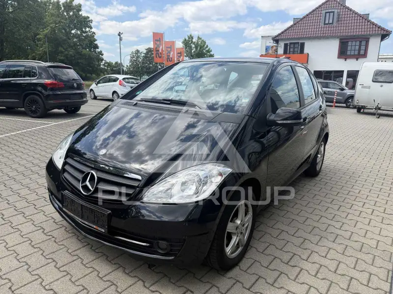 2011 Mercedes Benz A 180