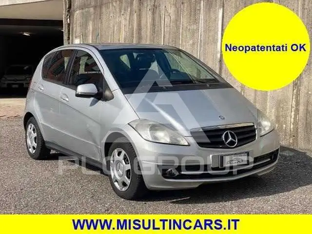 2011 Mercedes Benz A 180