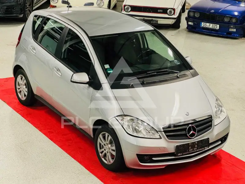 2011 Mercedes Benz A 180