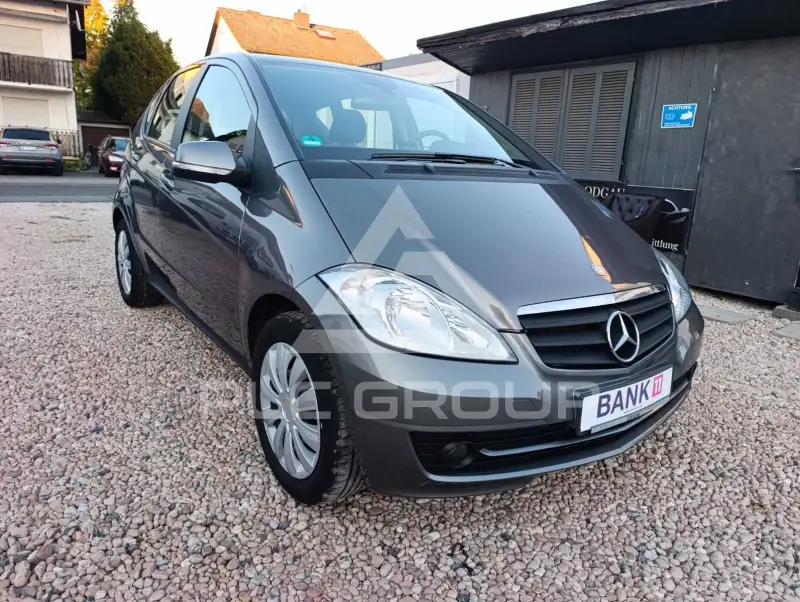 2011 Mercedes Benz A 180