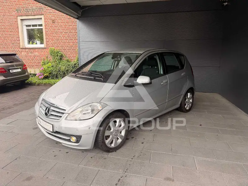 2011 Mercedes Benz A 180