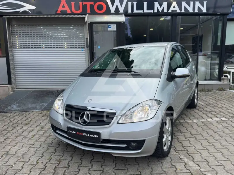 2011 Mercedes Benz A 180