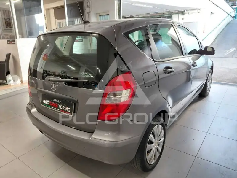 2011 Mercedes Benz A 180