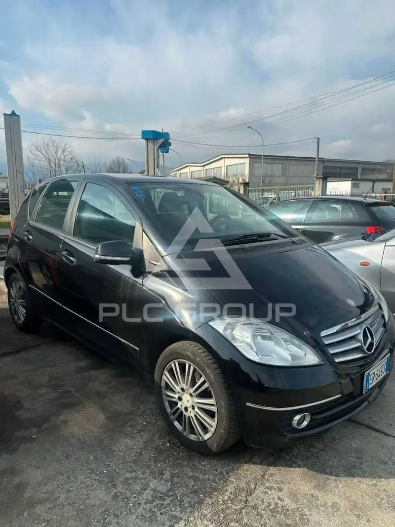 2011 Mercedes Benz A 180