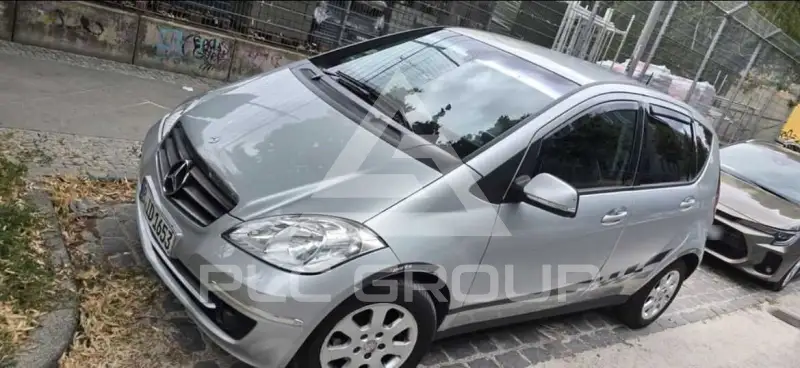 2011 Mercedes Benz A 180