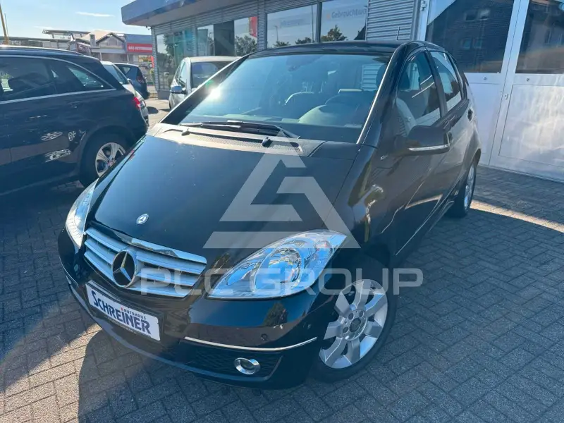 2011 Mercedes Benz A 180