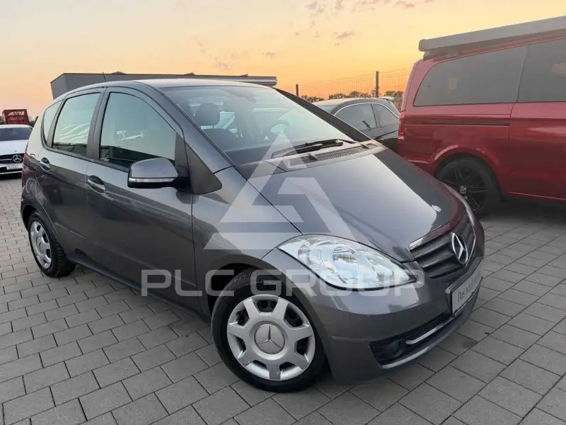 2011 Mercedes Benz A 180