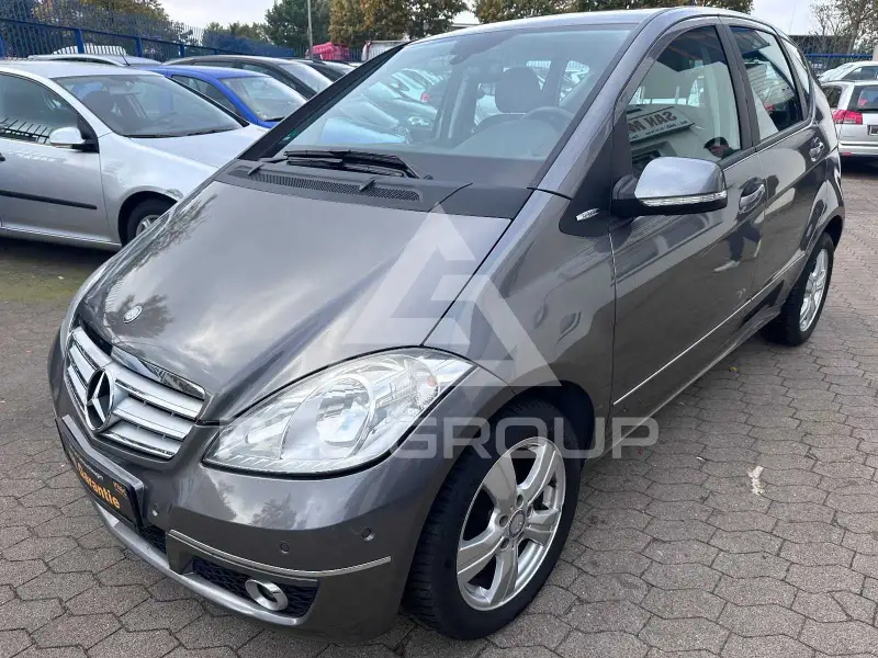 2011 Mercedes Benz A 180