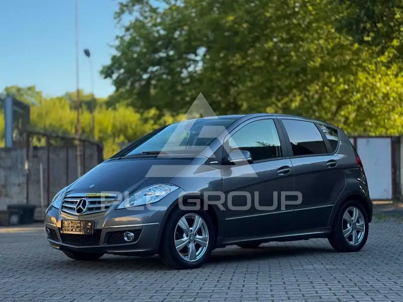 2011 Mercedes Benz A 180