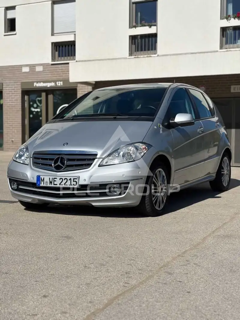 2011 Mercedes Benz A 180