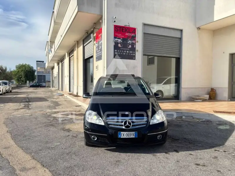 2011 Mercedes Benz A 200