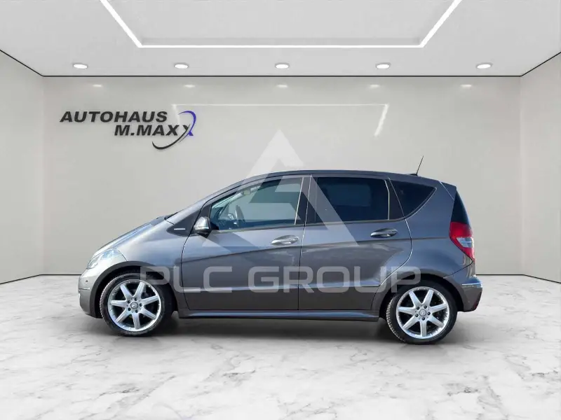 2011 Mercedes Benz A 200