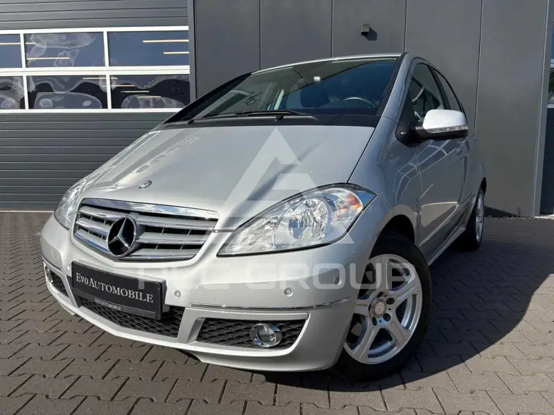 2011 Mercedes Benz A 200