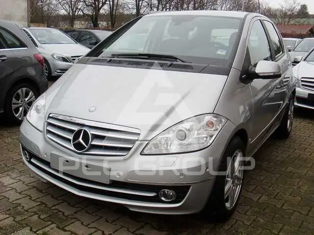 2011 Mercedes Benz A 200