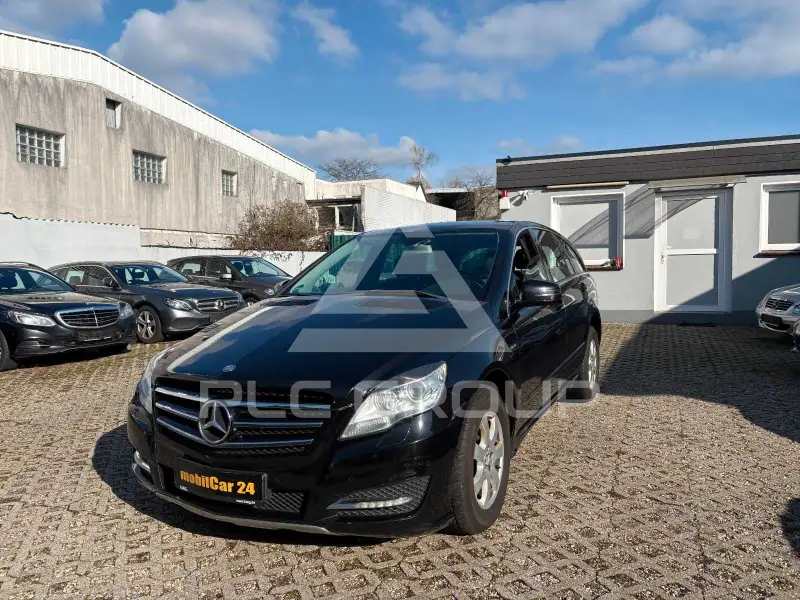 2011 Mercedes Benz R 300