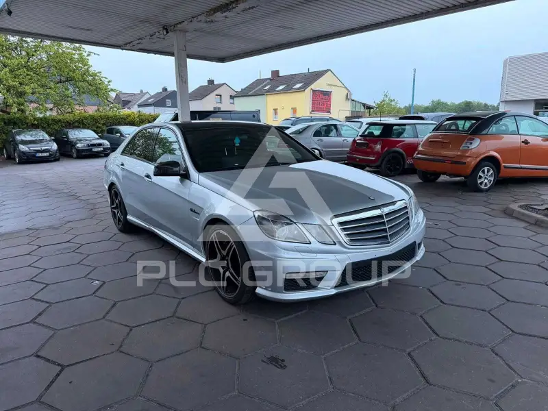 2011 Mercedes Benz E 63 AMG