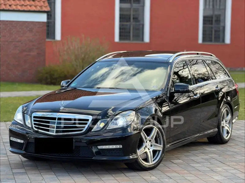 2011 Mercedes Benz E 63 AMG