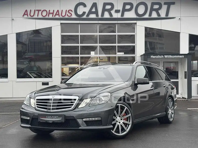2011 Mercedes Benz E 63 AMG